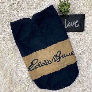🎉HP🎉 Eddie Bauer Convertible Duffle Bag 💗 Navy & Tan